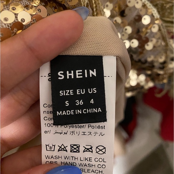 Shein sparkly dress perfect for a dance/Taylor swift concert/party/night out - Picture 4 of 6